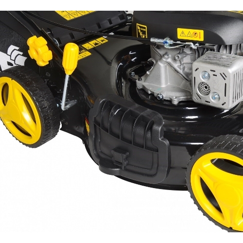 Газонокосилка бензиновая Huter GLM-460ST (70/3/10)